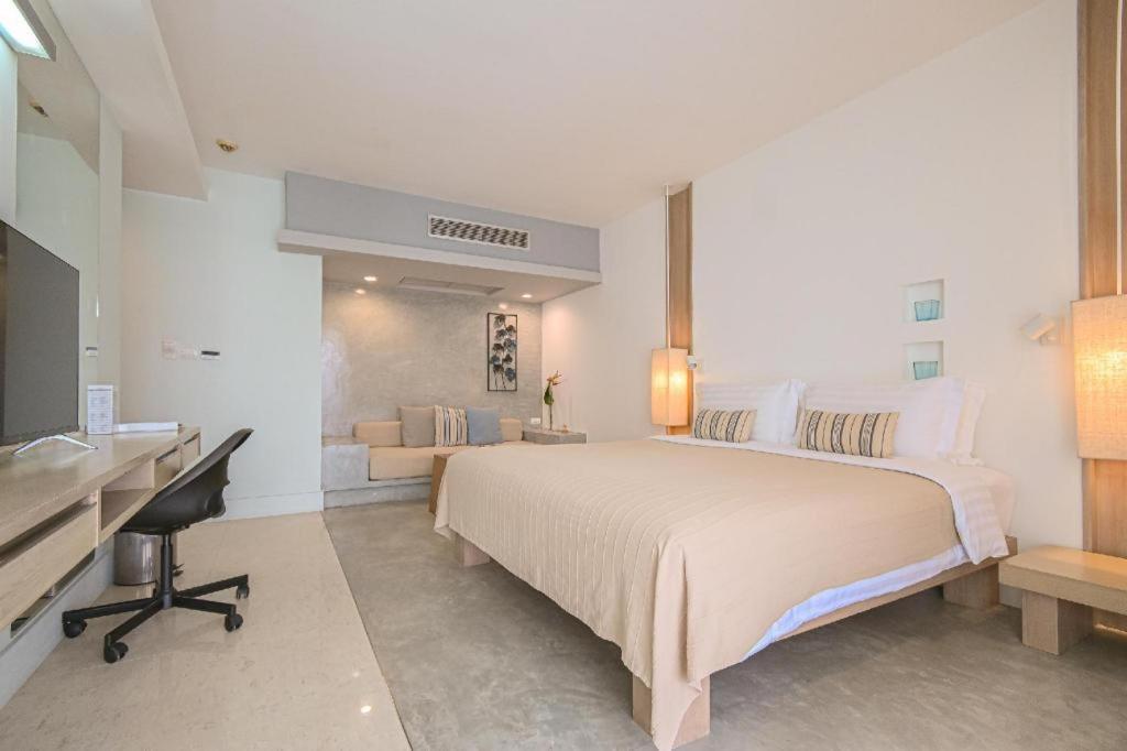 Karon Ramada By Wyndham Phuket Southsea酒店 外观 照片